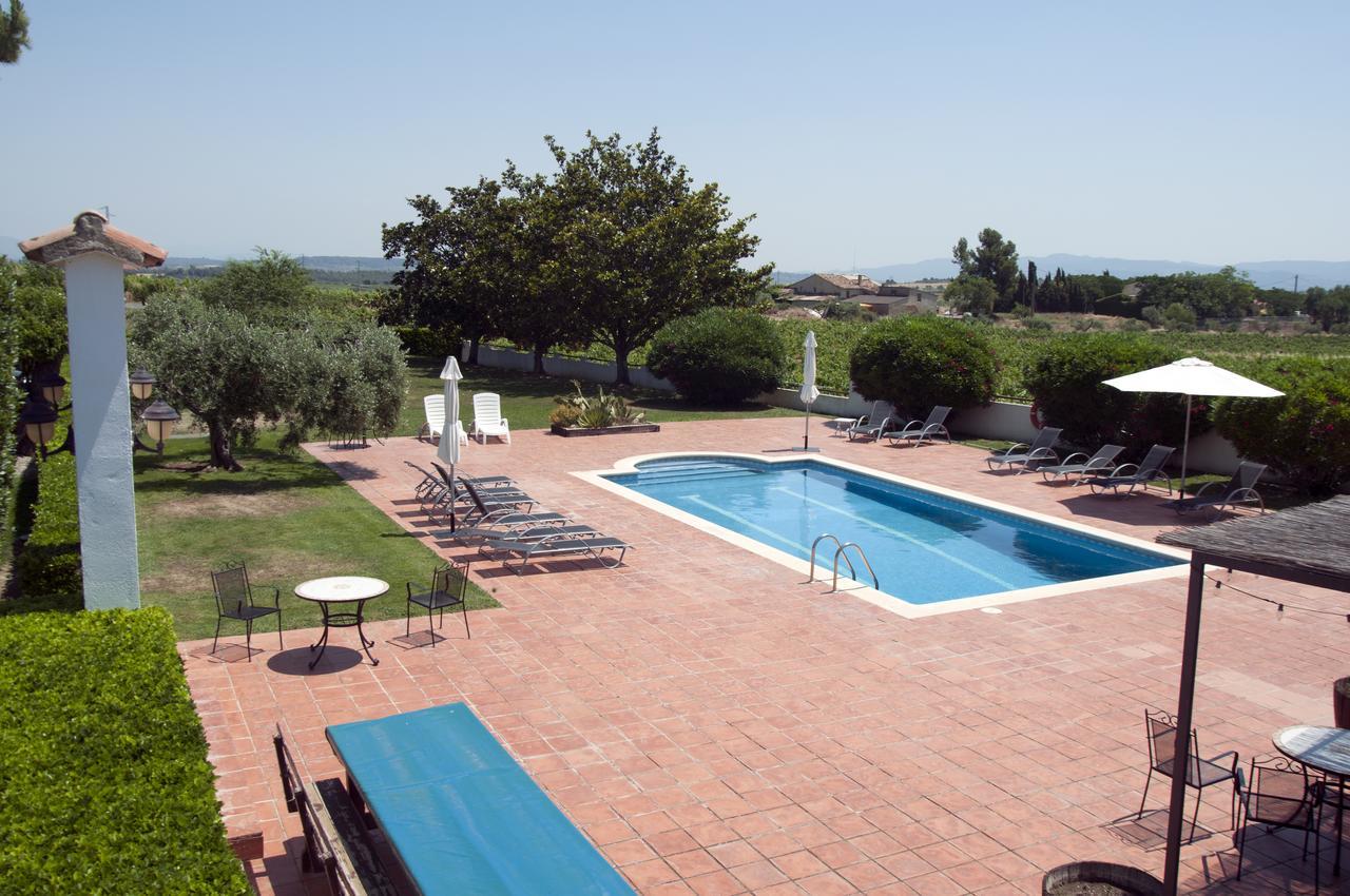 Hotel Rural Cal Ruget Vilobi Del Penedes Esterno foto