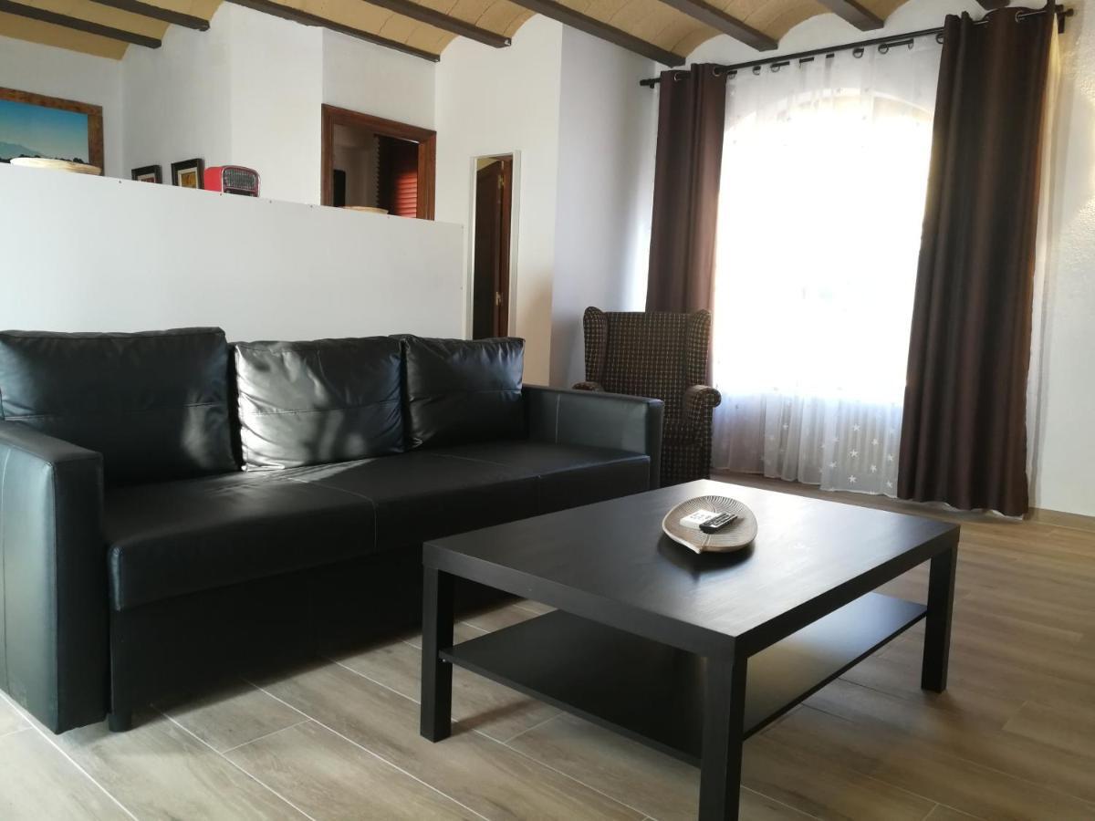 Hotel Rural Cal Ruget Vilobi Del Penedes Esterno foto