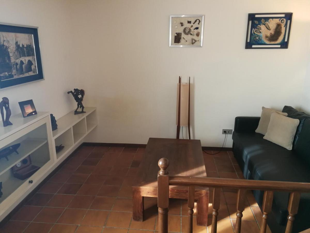Hotel Rural Cal Ruget Vilobi Del Penedes Esterno foto